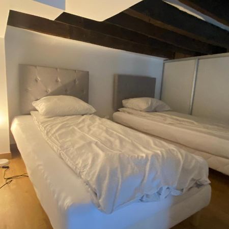 Studio Duplex Avec Spa Et Cour Privee Bonnelles Exteriör bild